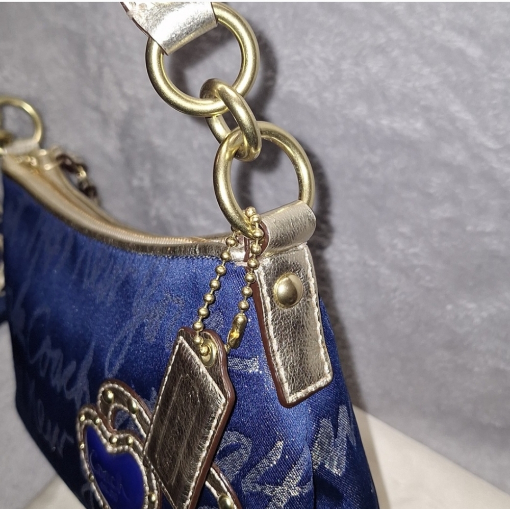 Coach New York Script Shoulder Bag & Matching Wallet - Picture 6 of 15